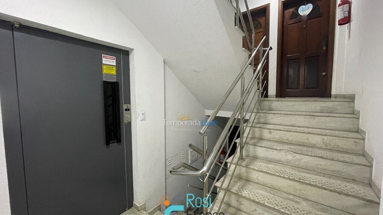 Apartamento para alquiler de vacaciones em Itapema (Meia Praia Quadra do Mar)