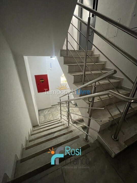 Apartamento para alquiler de vacaciones em Itapema (Meia Praia Quadra do Mar)