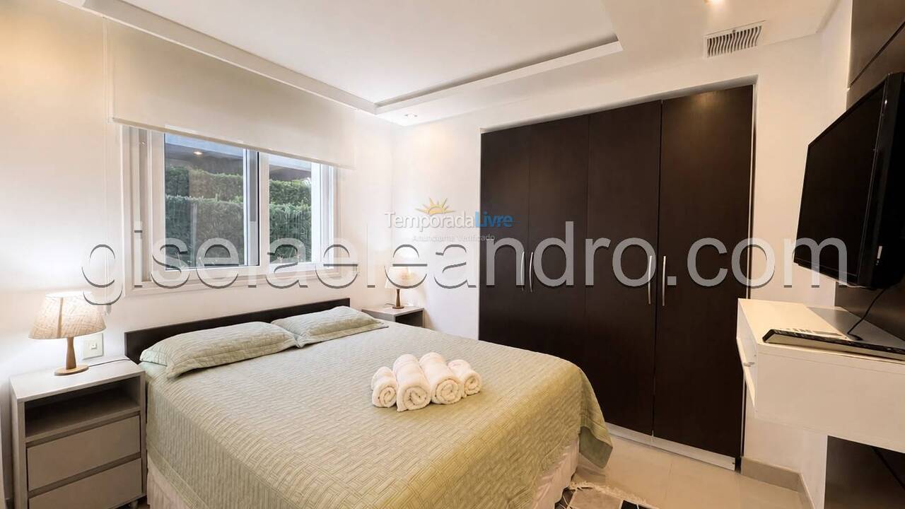 Casa para aluguel de temporada em Florianopolis (Jurerê Internacional)