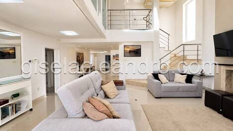 Casa dos sonhos a 50 mt do mar em Jurere In