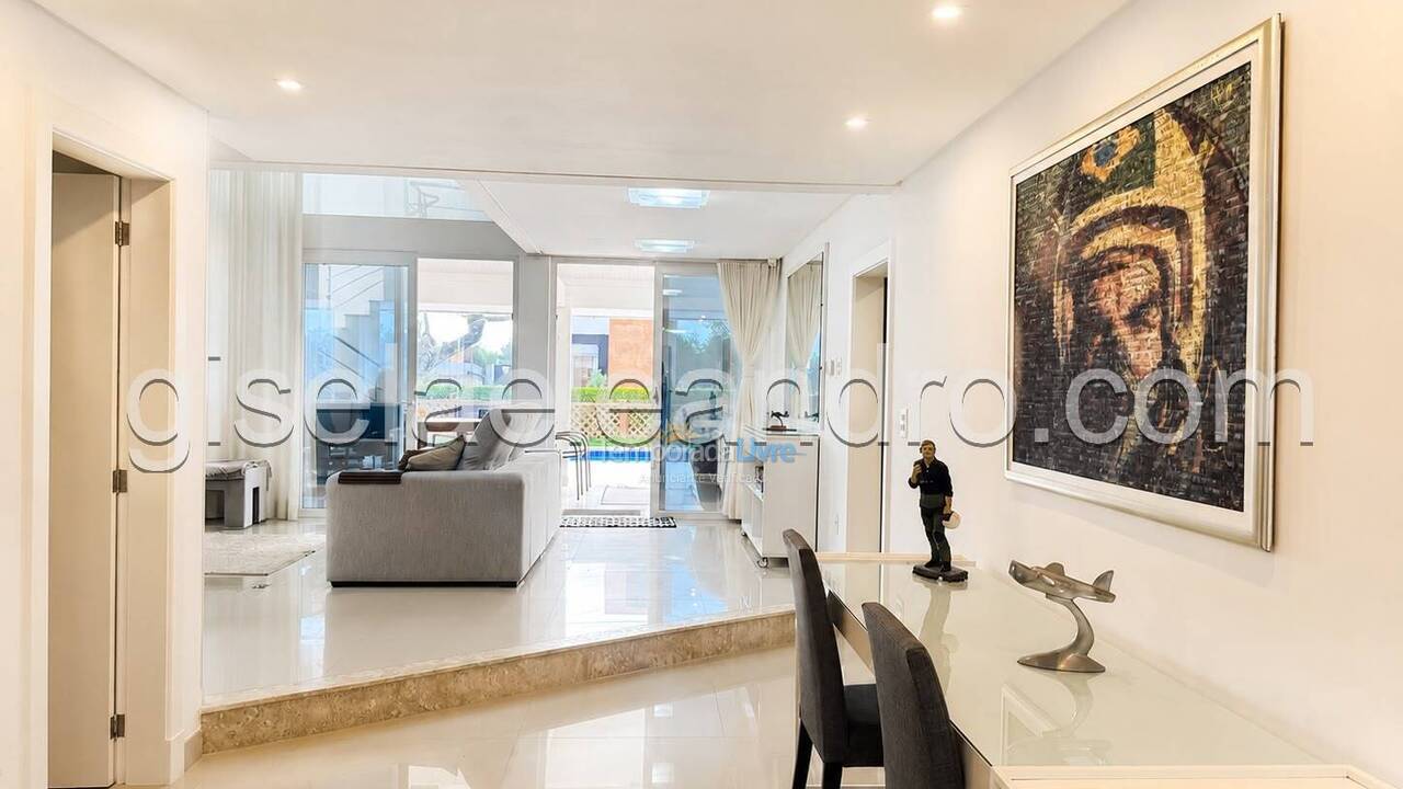 Casa para aluguel de temporada em Florianopolis (Jurerê Internacional)