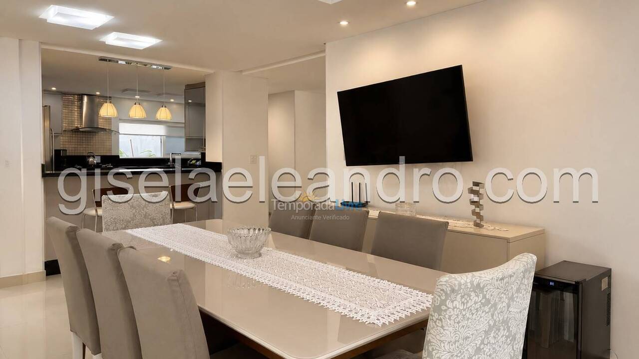 Casa para aluguel de temporada em Florianopolis (Jurerê Internacional)