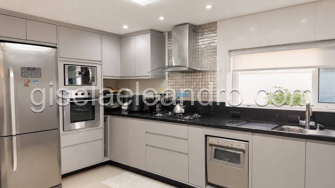 Casa para aluguel de temporada em Florianopolis (Jurerê Internacional)