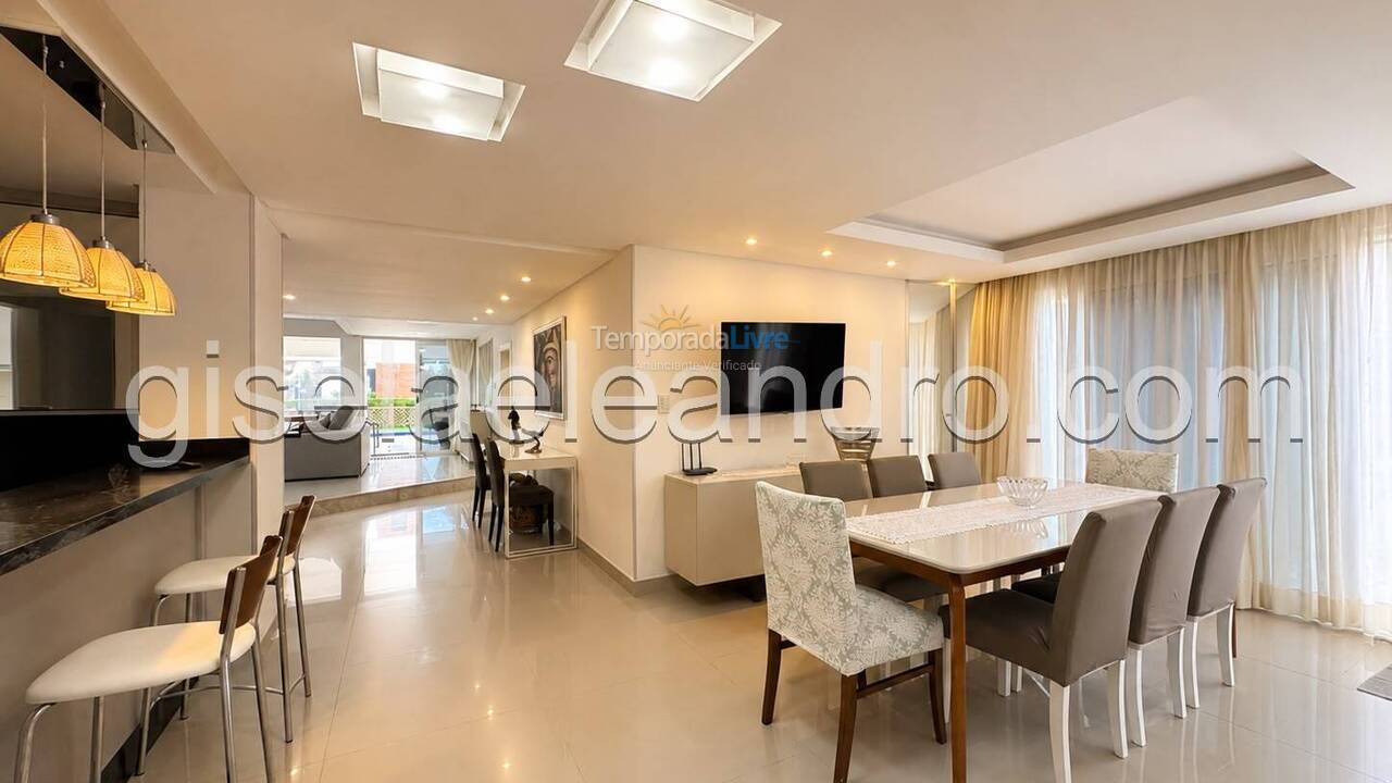 Casa para aluguel de temporada em Florianopolis (Jurerê Internacional)