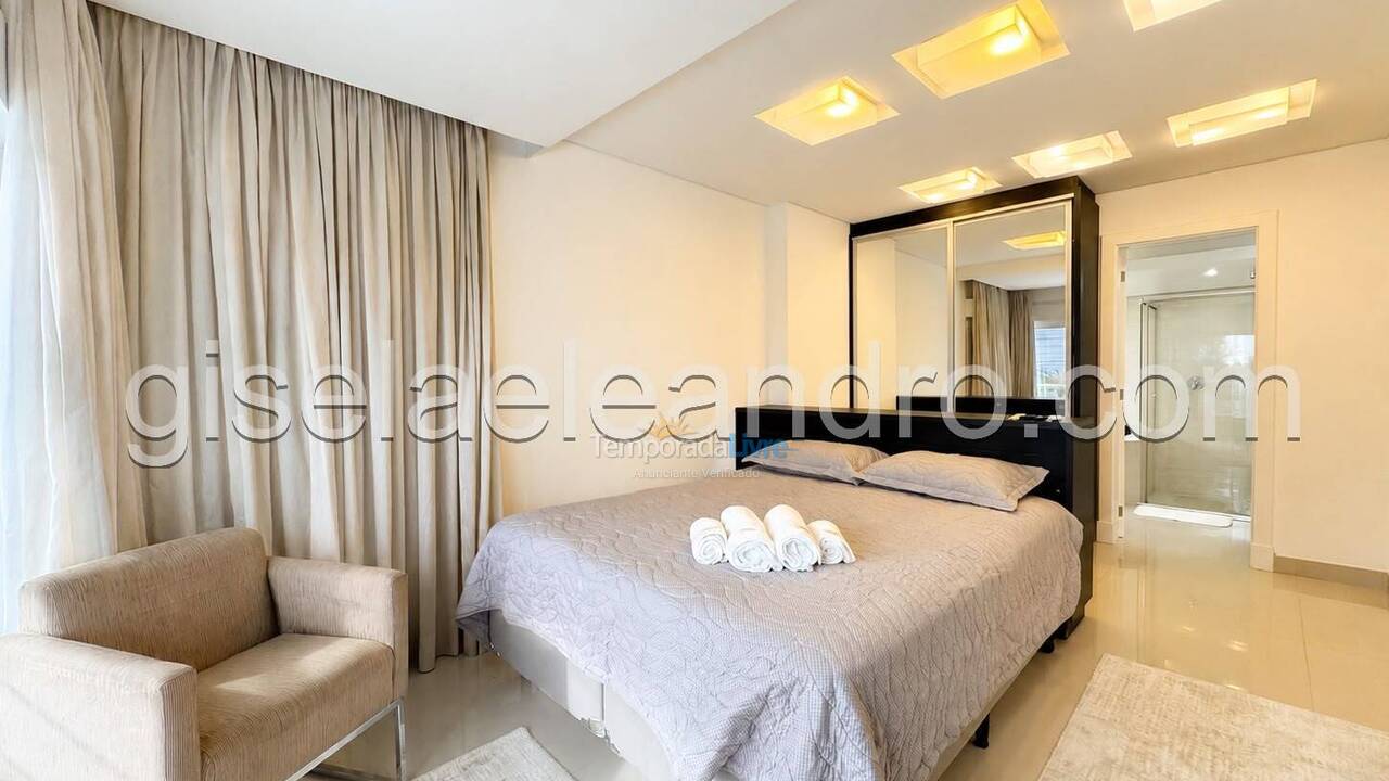 Casa para aluguel de temporada em Florianopolis (Jurerê Internacional)