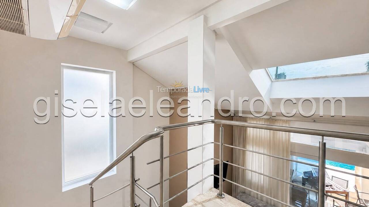 Casa para aluguel de temporada em Florianopolis (Jurerê Internacional)