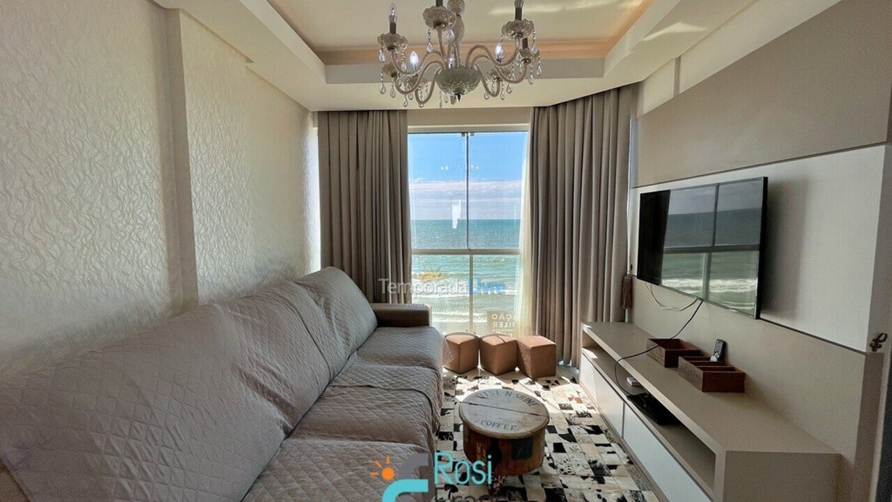 Apartamento para aluguel de temporada em Itapema (Meia Praia Frente Mar)