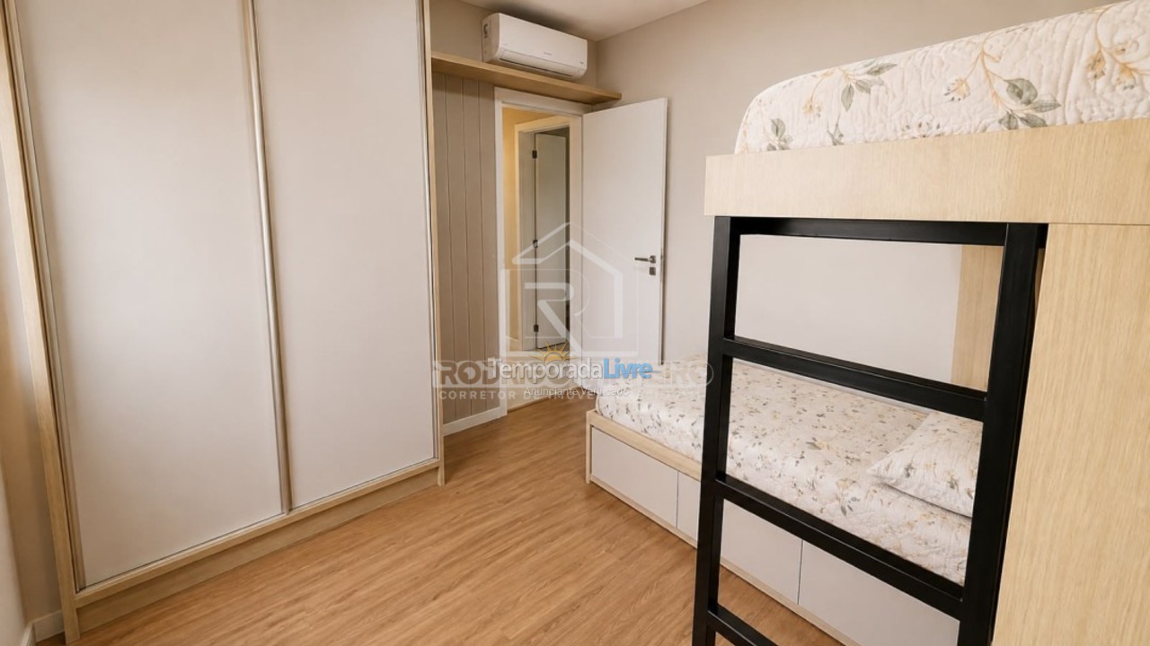 Apartment for vacation rental in Bombinhas (Mariscal)
