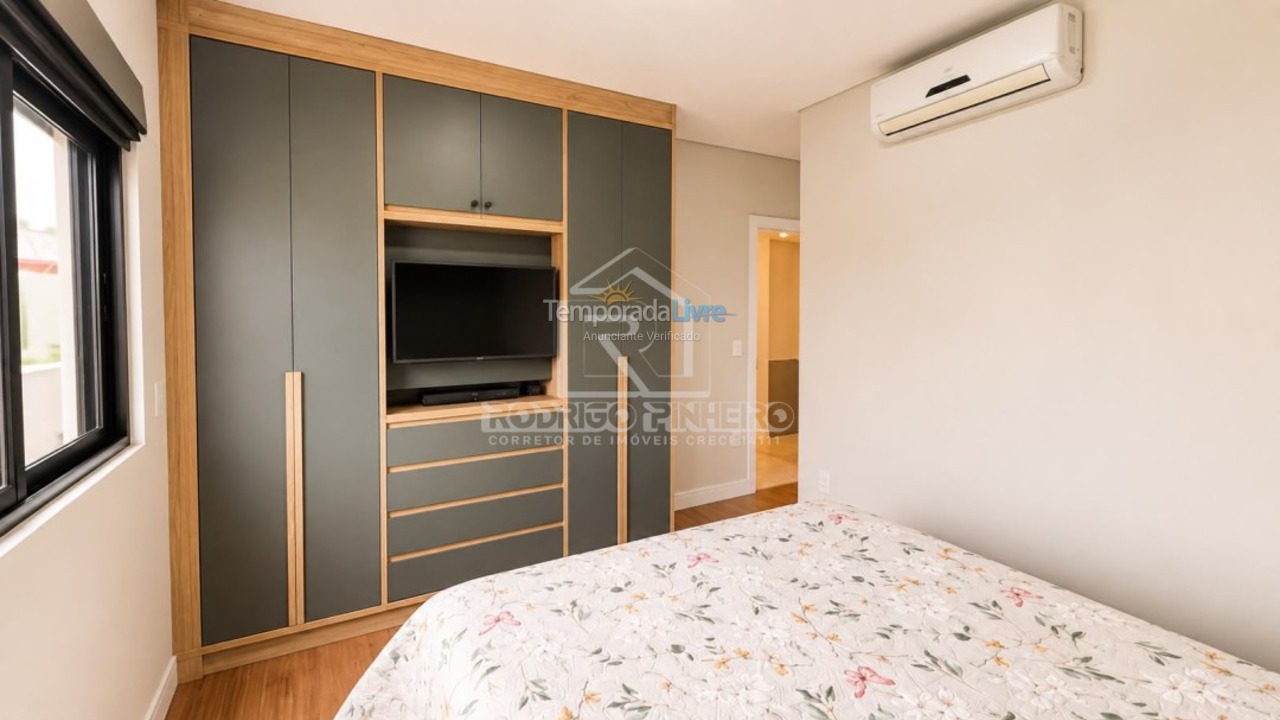 Apartment for vacation rental in Bombinhas (Mariscal)