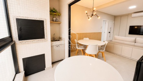 Two-bedroom apartment in Mariscal