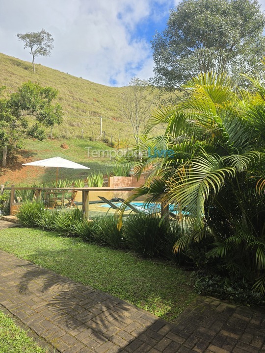 Casa para aluguel de temporada em Monteiro Lobato (Santa Maria)