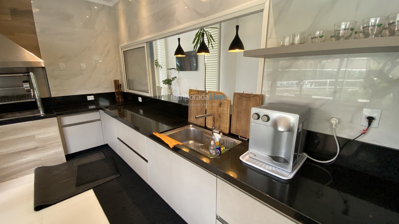 Apartamento para alquiler de vacaciones em Bertioga (Riviera de São Lourenço)