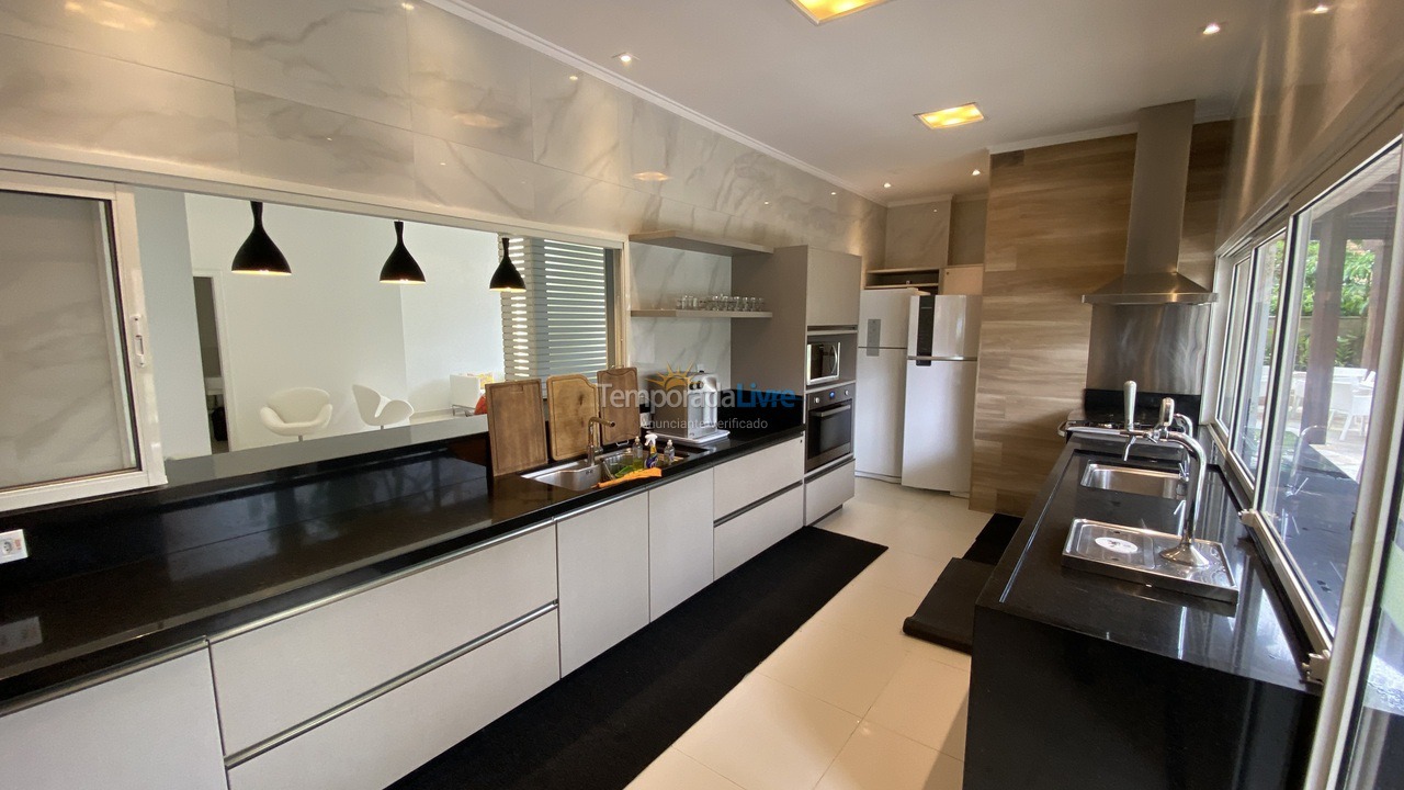 Apartamento para alquiler de vacaciones em Bertioga (Riviera de São Lourenço)