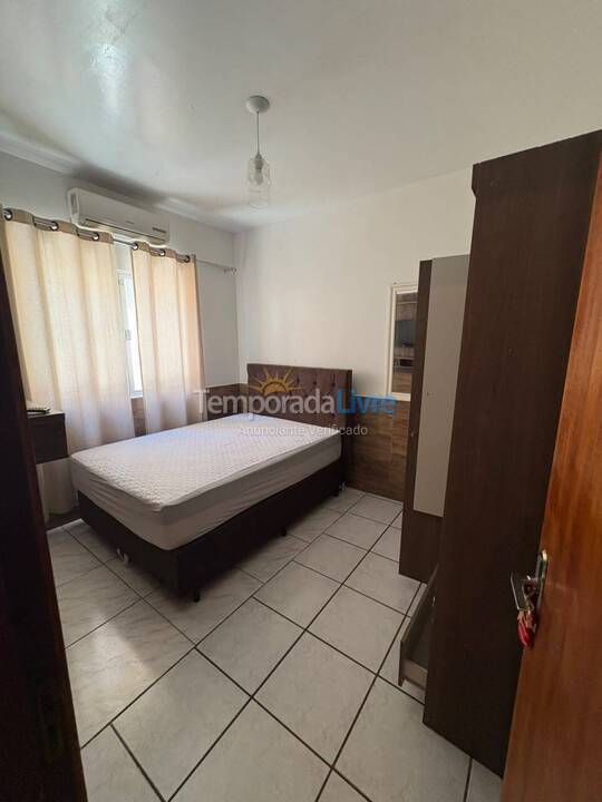 Casa para alquiler de vacaciones em Itapema (Centro)