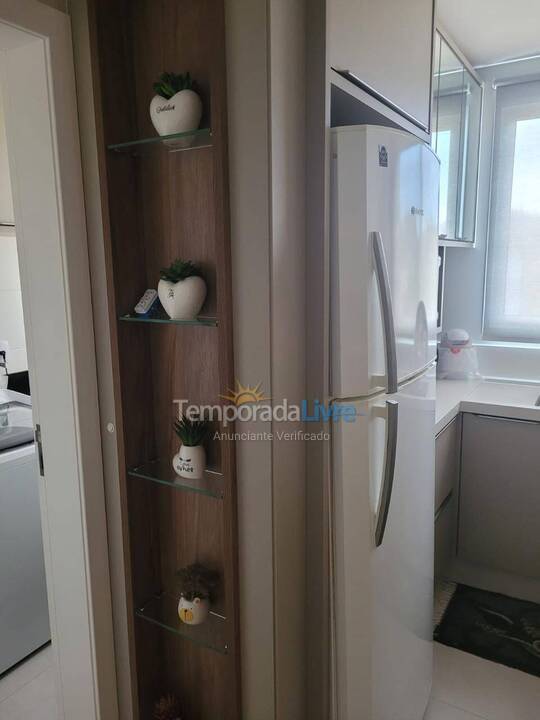 Apartamento para alquiler de vacaciones em Governador Celso Ramos (Praia de Palmas)