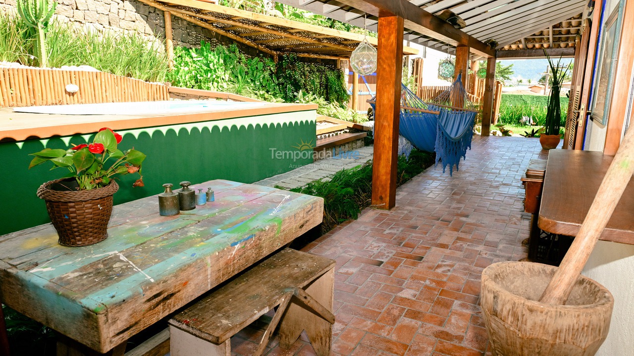 Casa para aluguel de temporada em Ilhabela (Itaguaçu)
