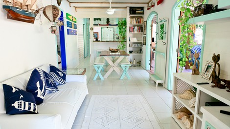 6 pessoas - 3 suites ar cond, tv wifi churrasq pisc, praia a 200 m