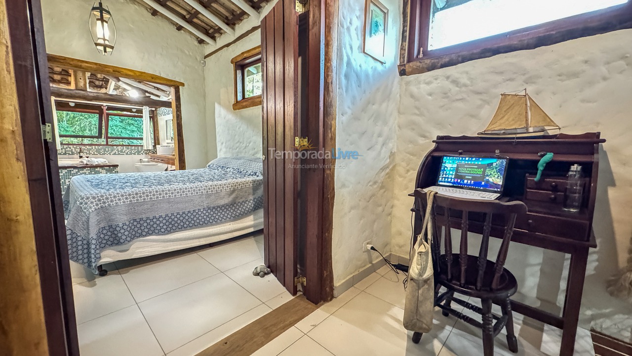 Casa para aluguel de temporada em Ubatuba (Ubatumirim)