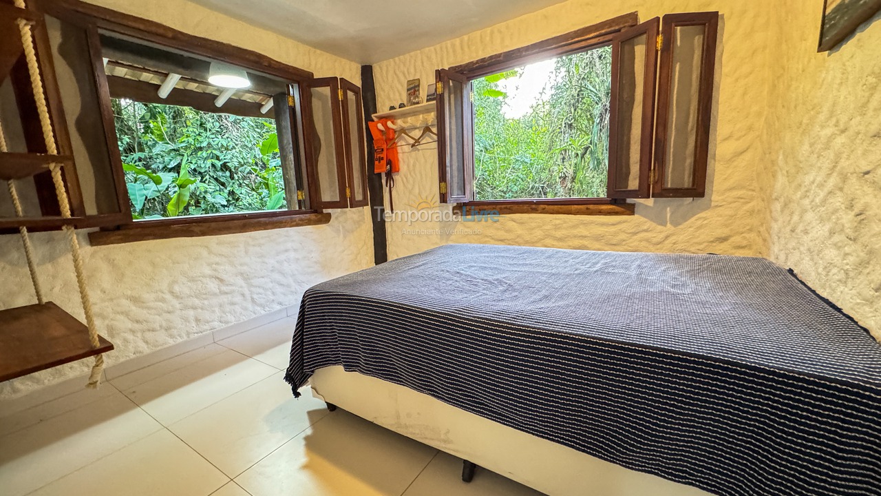 Casa para aluguel de temporada em Ubatuba (Ubatumirim)