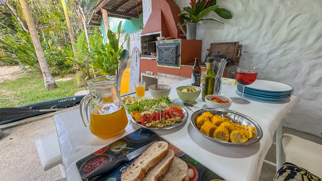 Casa para aluguel de temporada em Ubatuba (Ubatumirim)