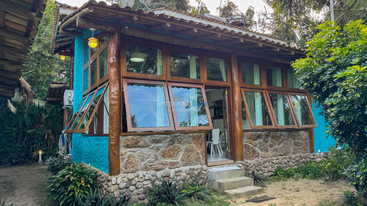 Casa para aluguel de temporada em Ubatuba (Ubatumirim)