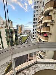 🏖️ SEASONAL RENTAL – SECOND BLOCK FROM THE BEACH | MEIA PRAIA