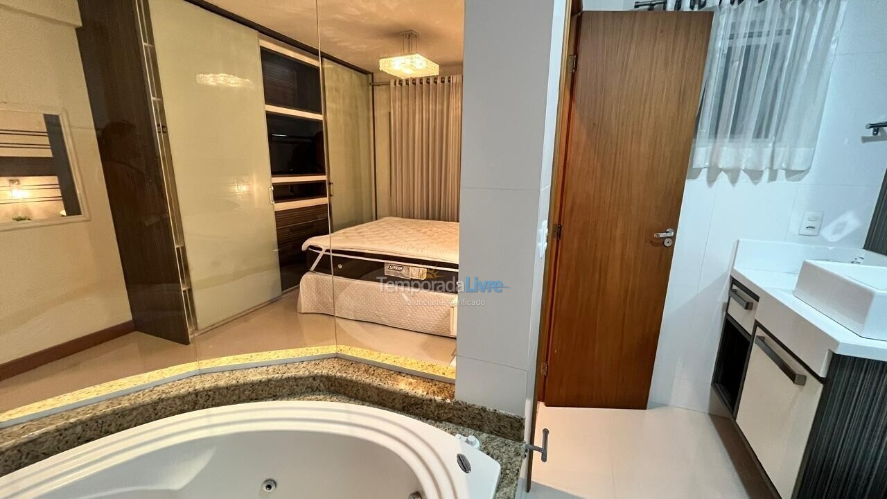 Apartamento para aluguel de temporada em Itapema (Meia Praia)