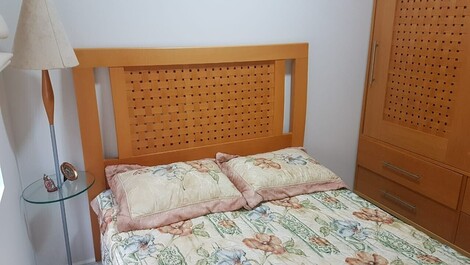 Apartamento frente a la playa para alquiler de temporada – Meia Praia