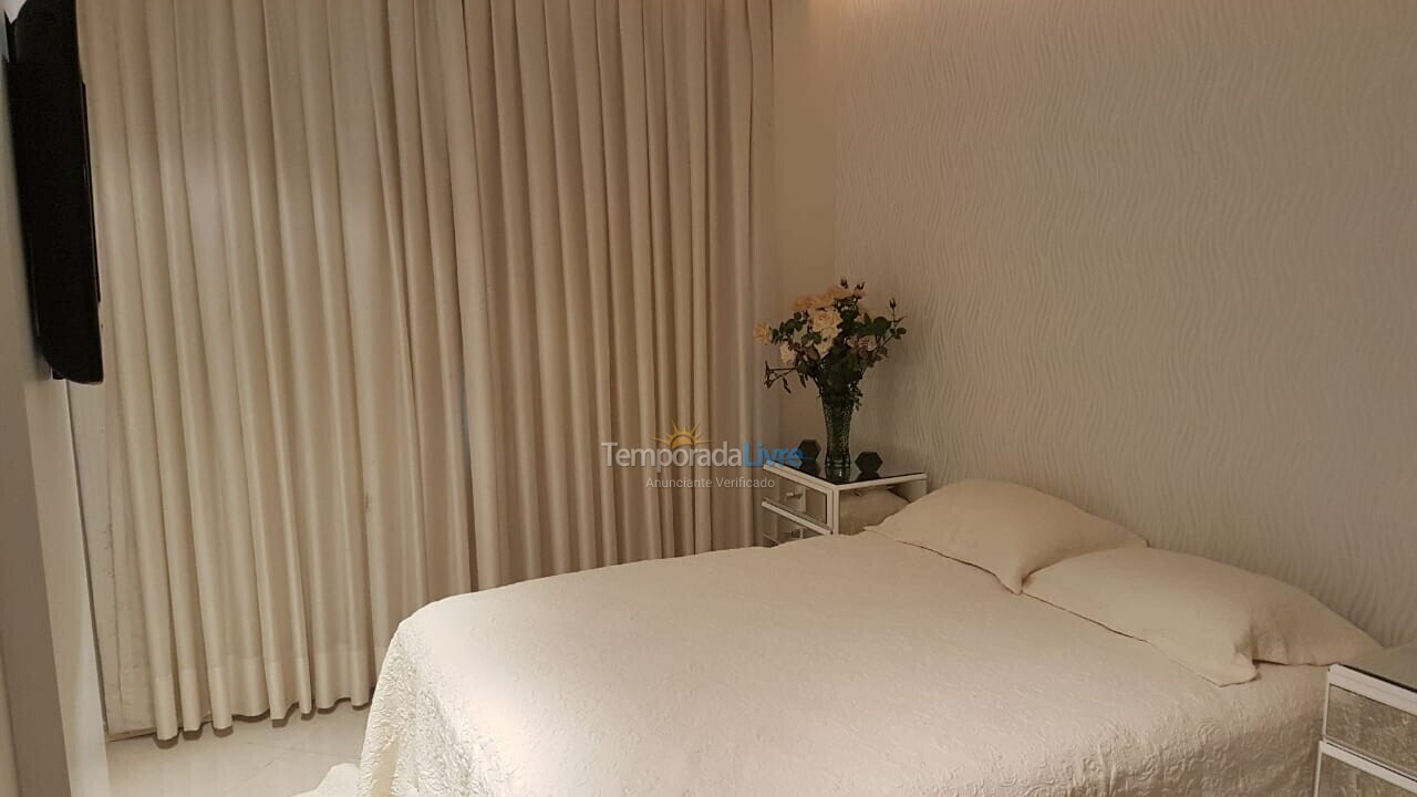 Apartamento para alquiler de vacaciones em Itapema (Meia Praia Frente Mar)