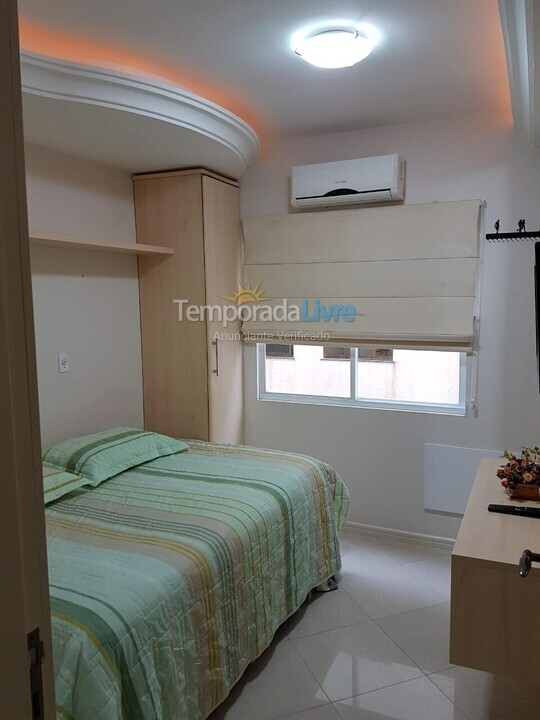 Apartamento para alquiler de vacaciones em Itapema (Meia Praia Frente Mar)