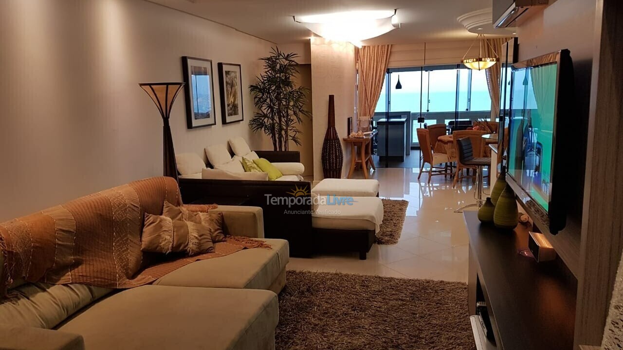 Apartamento para alquiler de vacaciones em Itapema (Meia Praia Frente Mar)