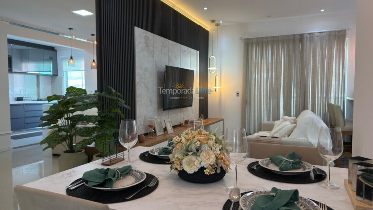 Apartment for vacation rental in Bombinhas (Bombas 115)