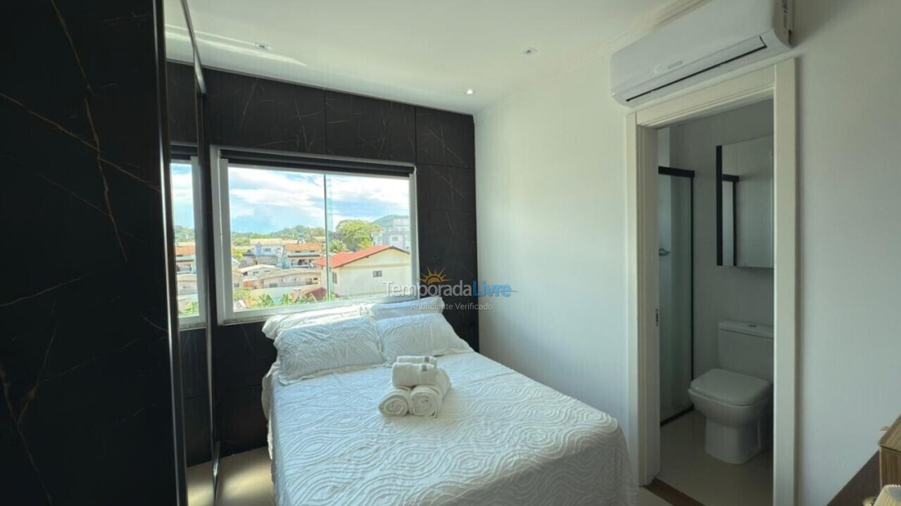 Apartment for vacation rental in Bombinhas (Bombas 115)