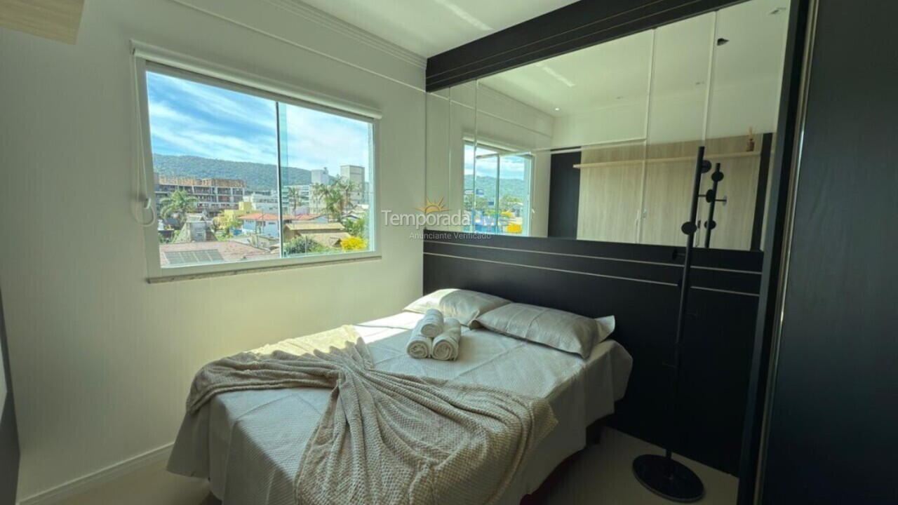 Apartment for vacation rental in Bombinhas (Bombas 115)
