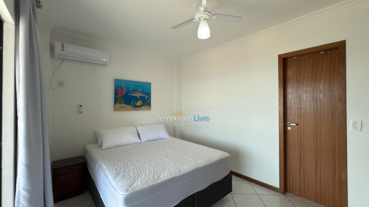 Apartment for vacation rental in Bombinhas (Bombas 011)
