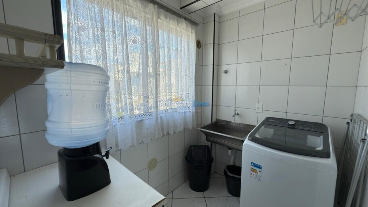 Apartment for vacation rental in Bombinhas (Bombas 011)