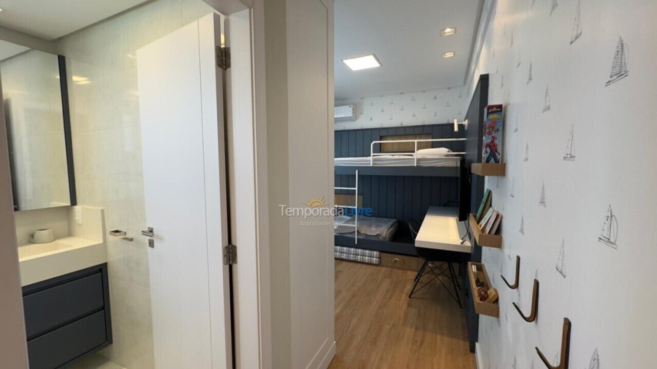 Apartment for vacation rental in Bombinhas (Bombas 115)