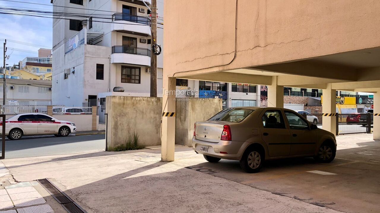 Apartamento para aluguel de temporada em Bombinhas (Bombas 115)