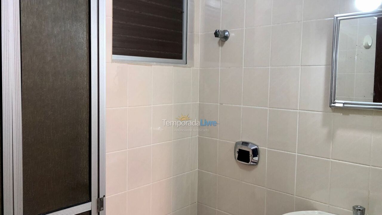 Apartamento para aluguel de temporada em Bombinhas (Bombas 115)