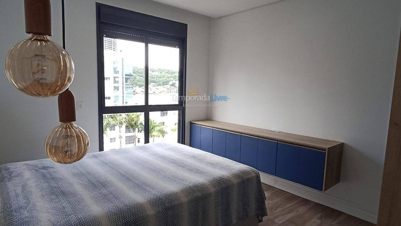 Apartment for vacation rental in Itapema (Centro)