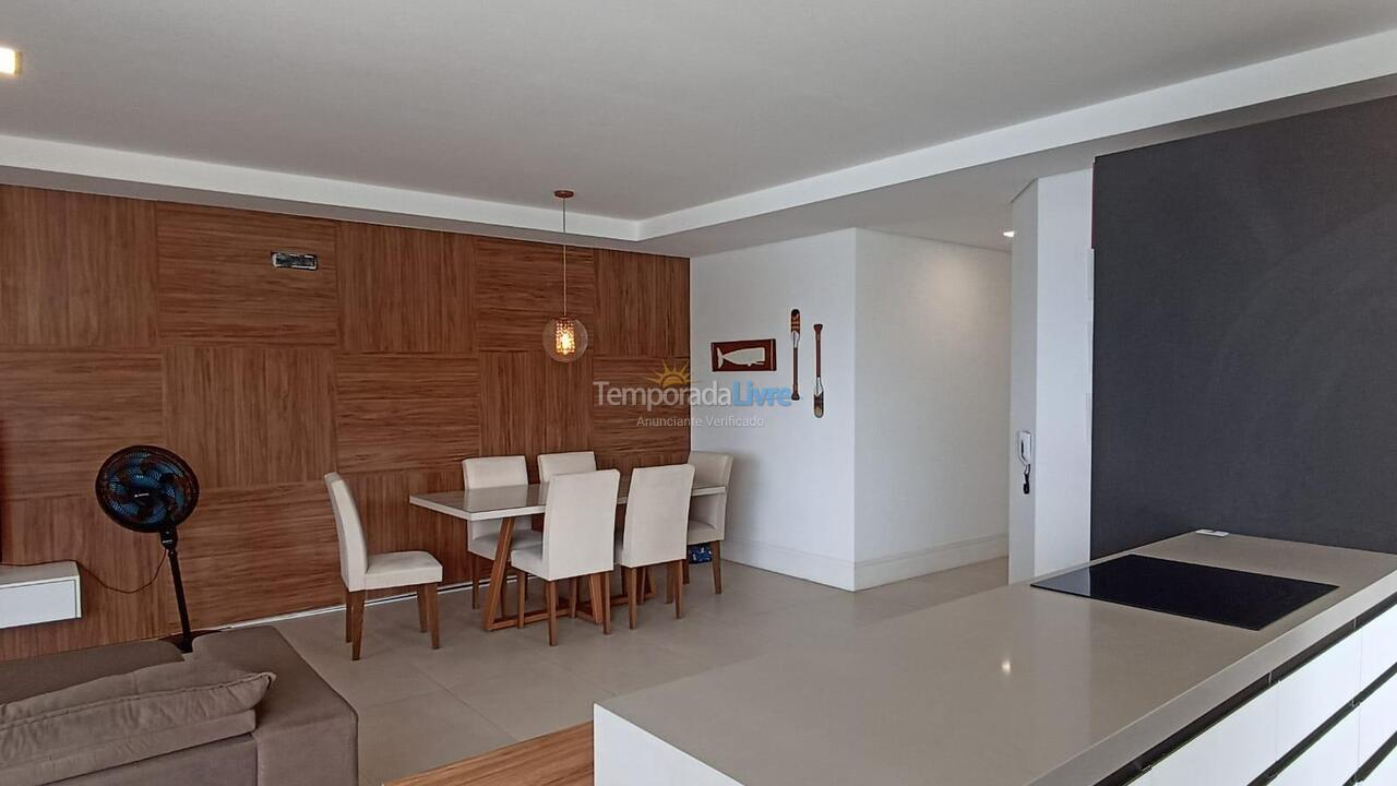 Apartment for vacation rental in Itapema (Centro)