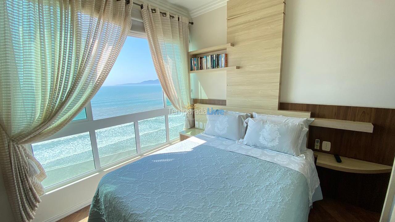 Apartamento para aluguel de temporada em Itapema (Meia Praia)