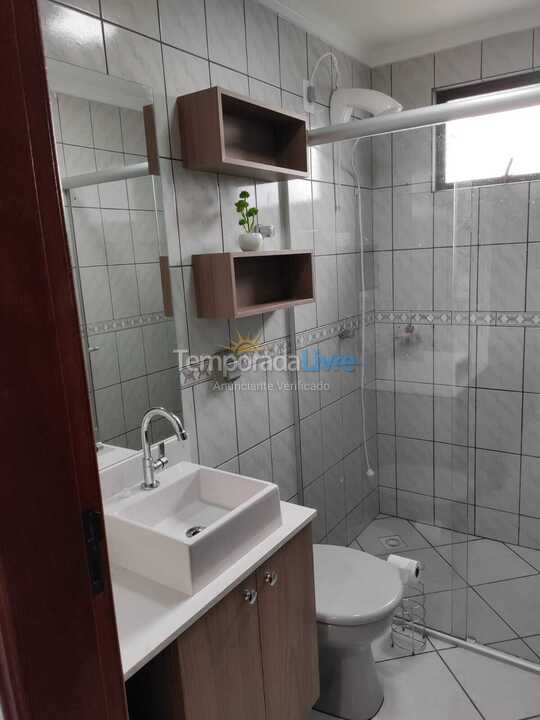 Apartamento para alquiler de vacaciones em Itapema (Meia Praia)