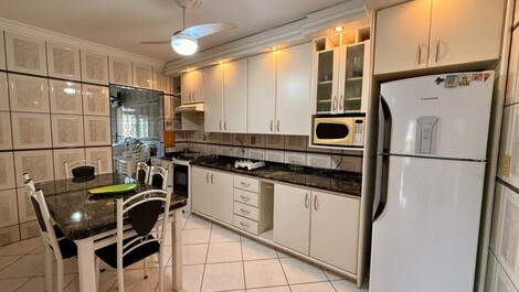Apartment for seasonal rental