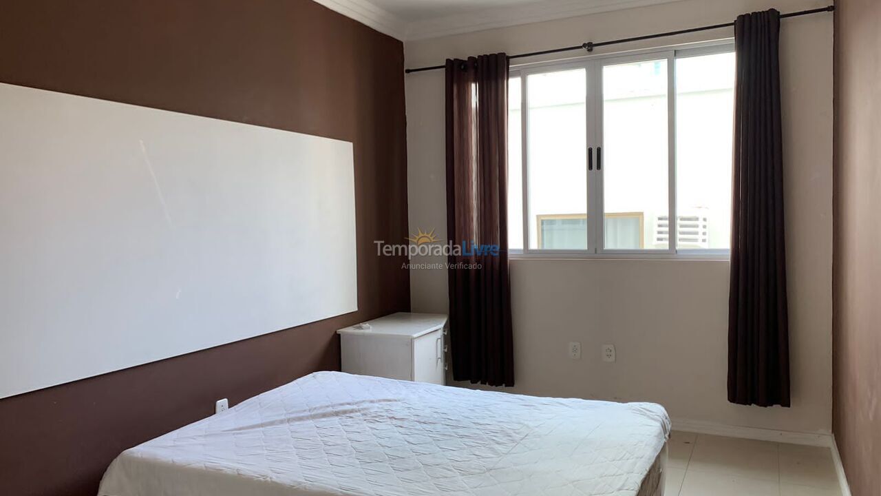Apartamento para alquiler de vacaciones em Itapema (Meia Praia)