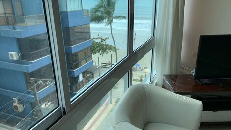 Apartamento frente a la playa para alquiler de temporada – Meia Praia