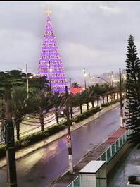 Kitnet pe na areia mto aconchegante.
