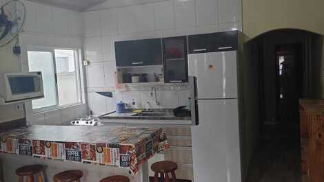 CASA PRAIA DA MARANDUBA CONDOM CERRADO - wi-fi GRATIS 2 Habitaciones 2 Espacios