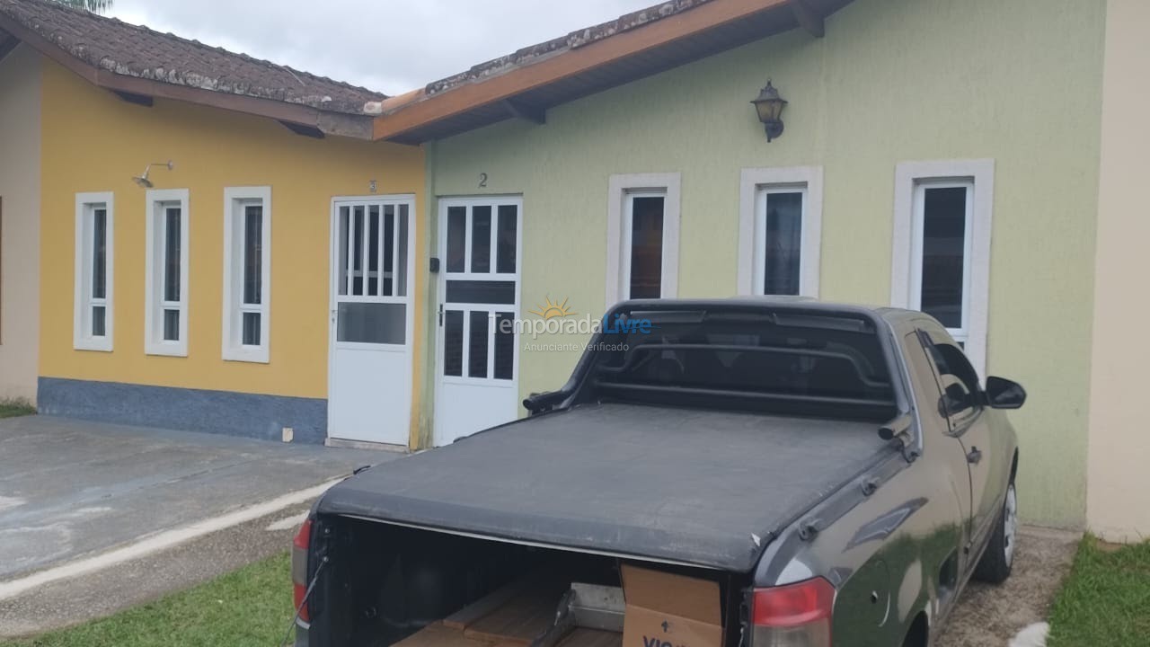 Casa para alquiler de vacaciones em Ubatuba (Maranduba)