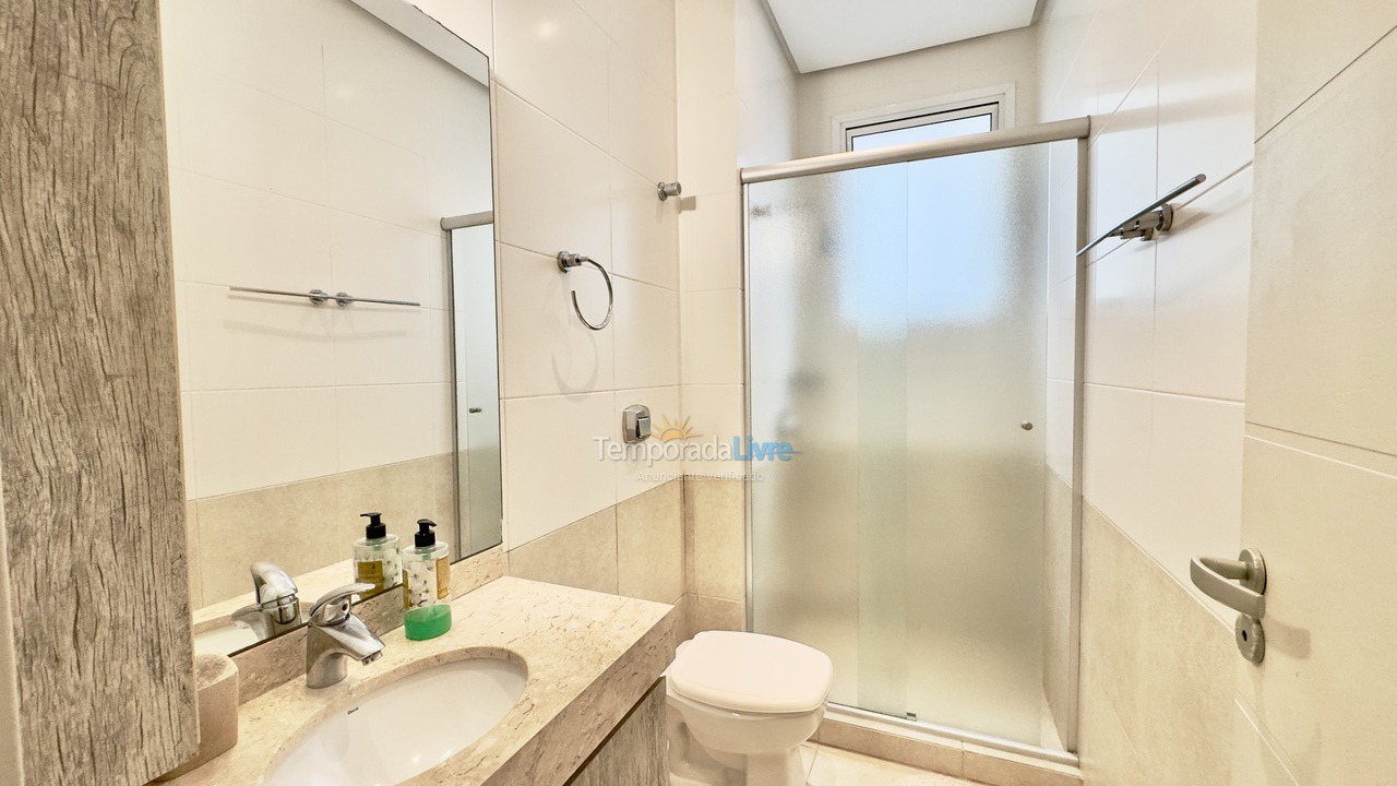 Apartment for vacation rental in Governador Celso Ramos (Praia de Palmas)